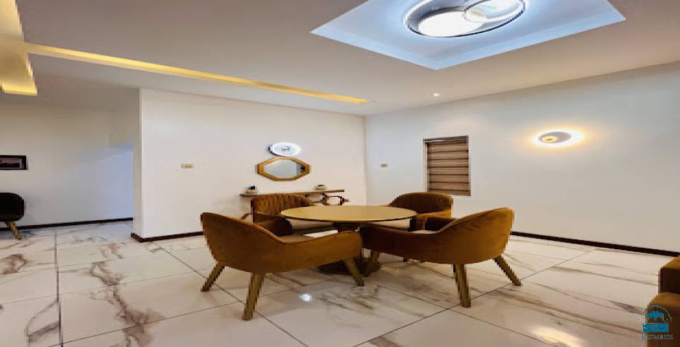 P & P Shortlet Apartment 
